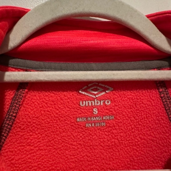 Umbro Hot Pink Fleece Quarter Zip - Picture 2 of 3